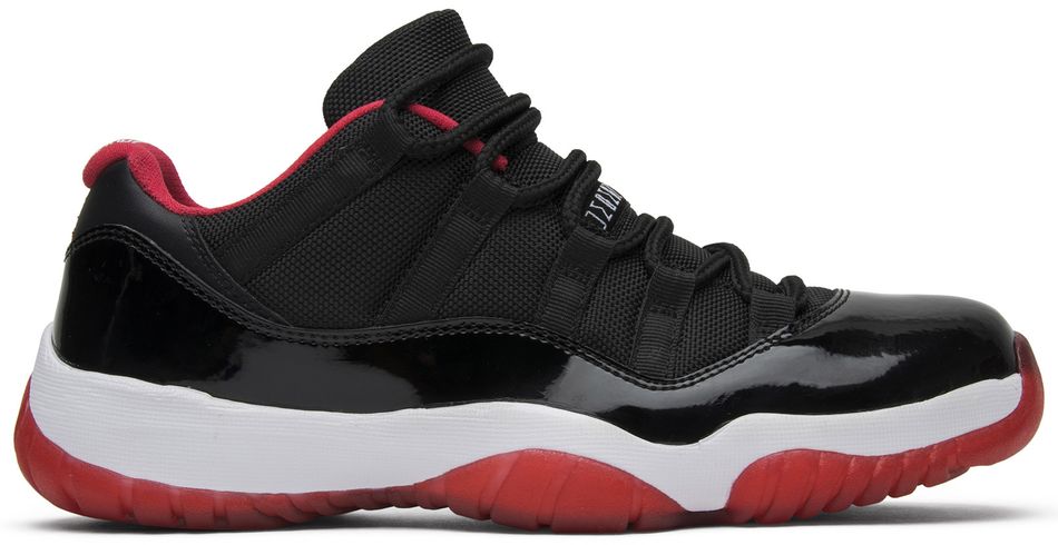 USED Jordan 11 Retro Low Bred (2025)