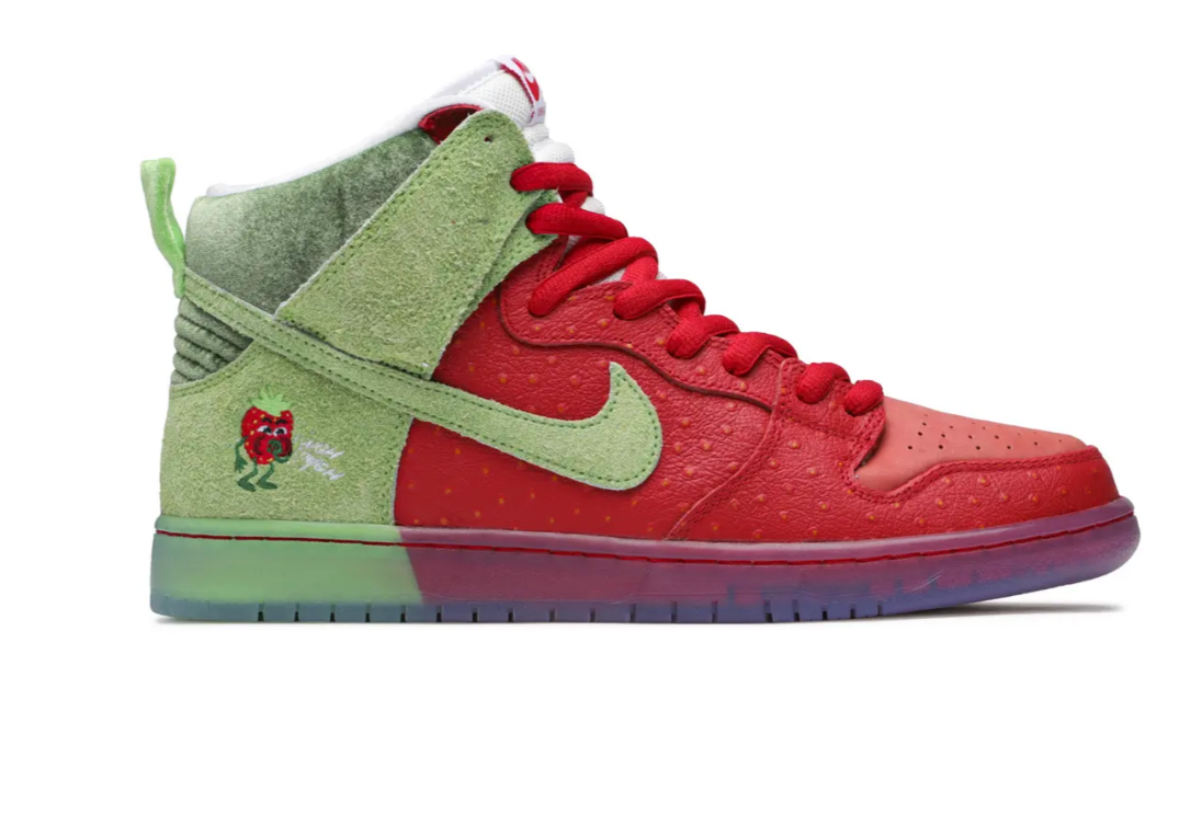 USED Nike SB Dunk High Strawberry Cough