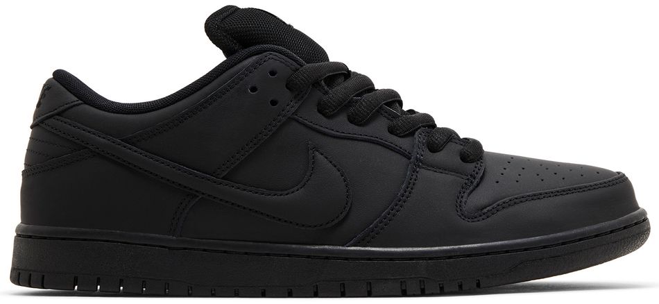 USED Nike SB Dunk Low Pro Triple Black (No Box)