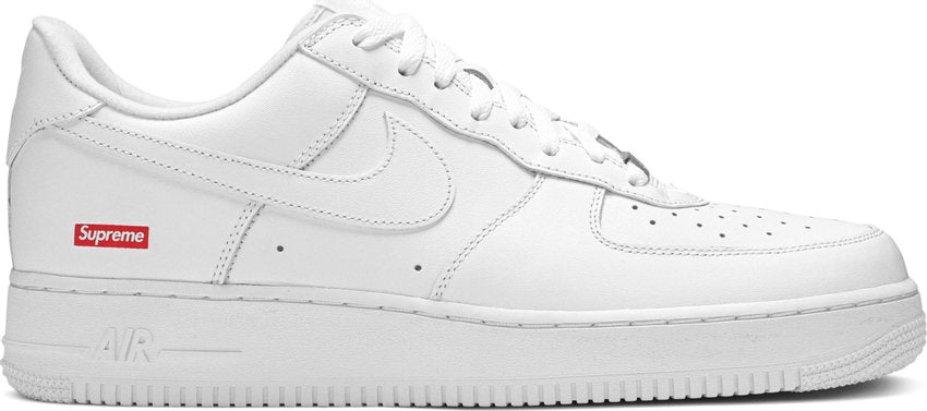 USED  Nike Air Force 1 Low Supreme White