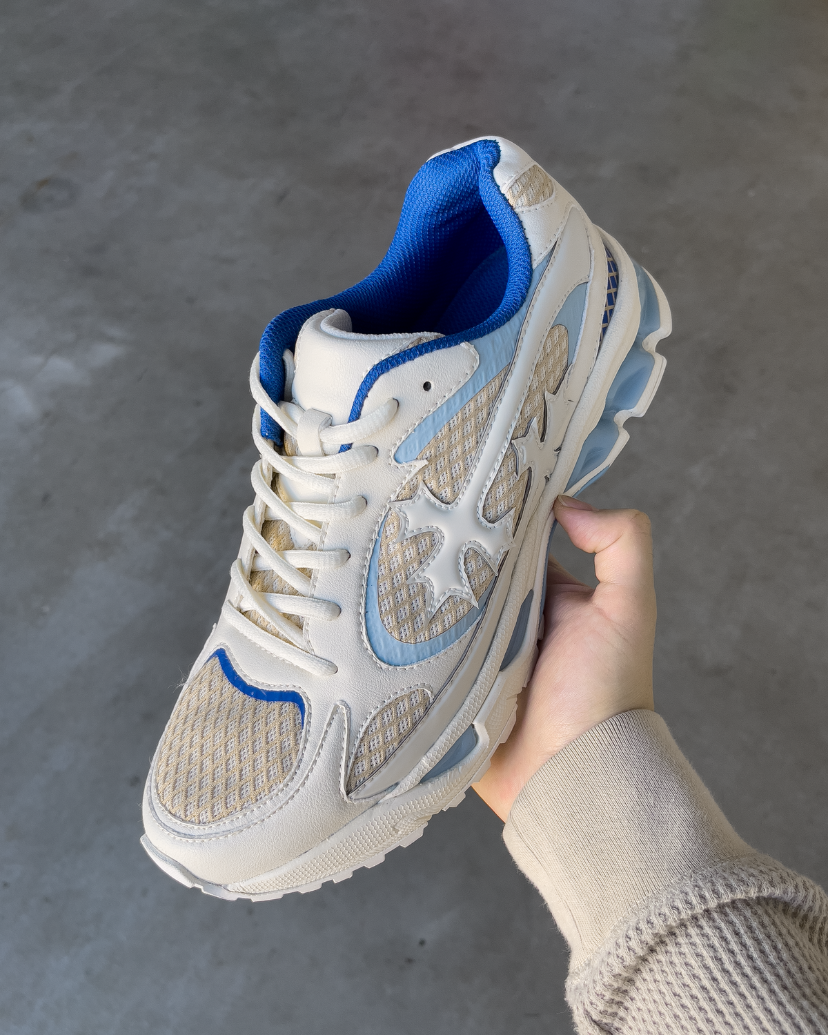 Bravest Studios Kross Kountry Runner Ice Blue